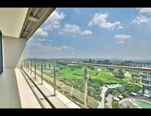 4 BEDROOM APARTMENT FOR SALE IN HOUGHTON